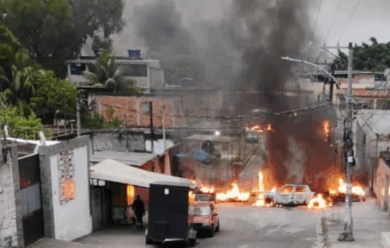 alerj-fara-homenagem-a-policiais-mortos-em-operacao-no-alemao
