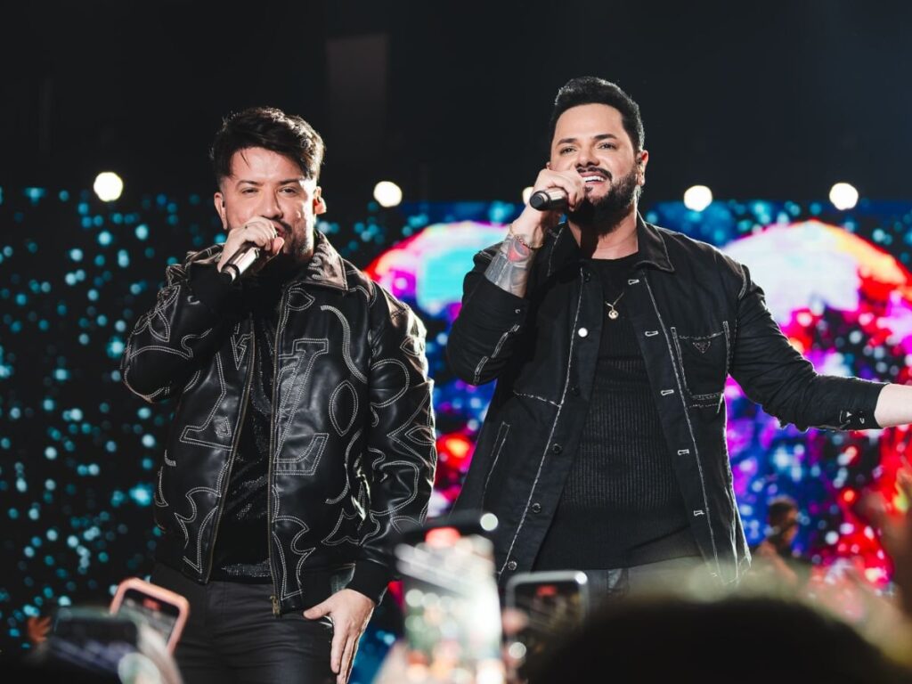 com-14-anos-de-carreira,-diego-&-victor-hugo-se-preparam-para-gravar-dvd-historico-em-sp