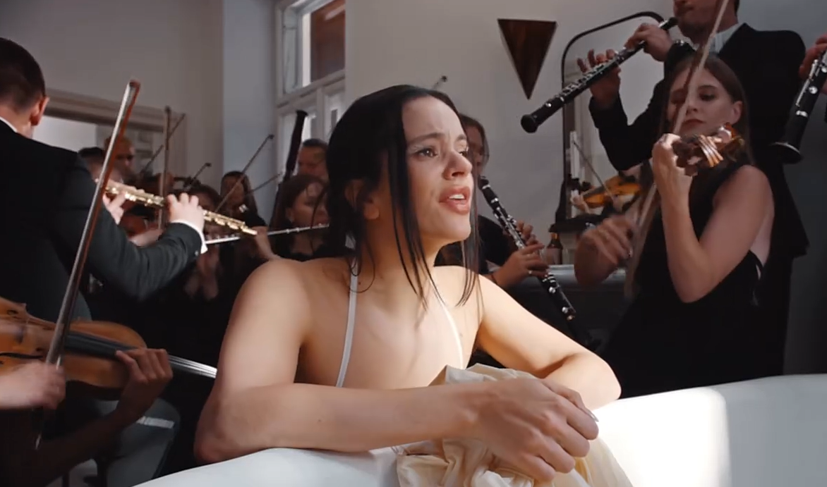 Rosalía revela que seu próximo álbum terá 13 idiomas: “Passei um ano escrevendo”