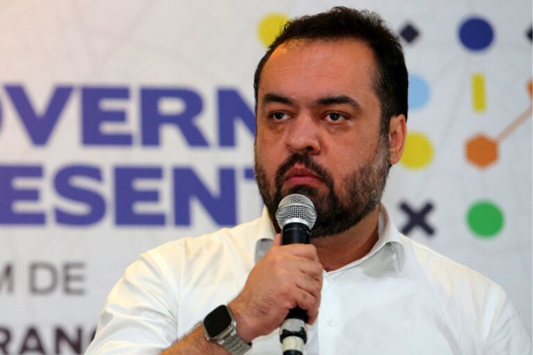 claudio-castro-age-nos-bastidores-para-mudar-pec-da-seguranca-de-lula