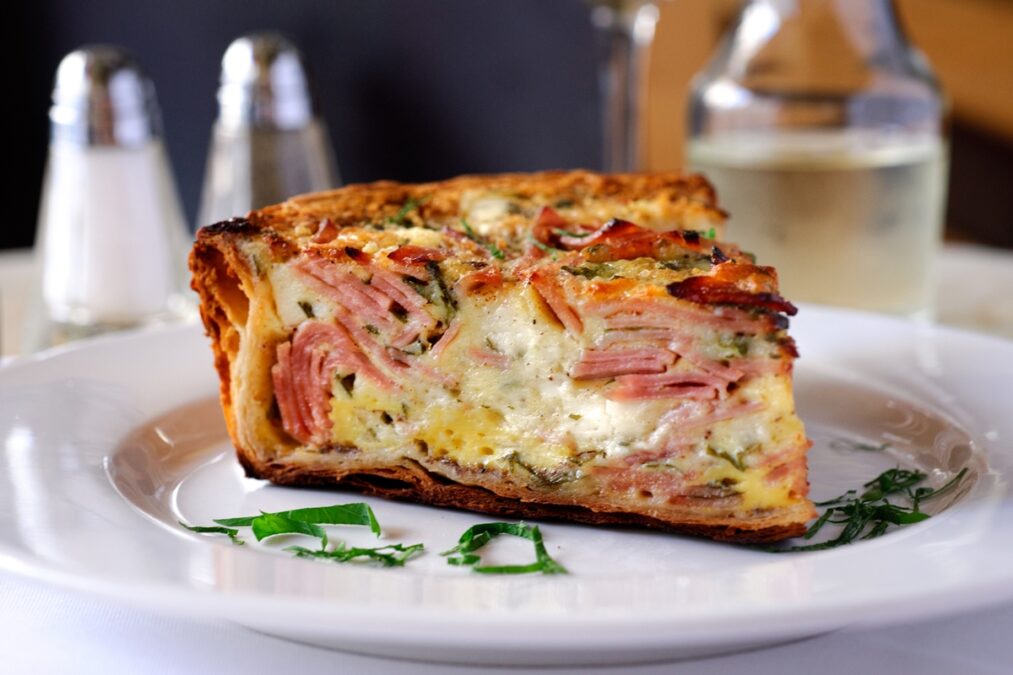 Quiche de liquidificador é a opção prática e saborosa para o jantar