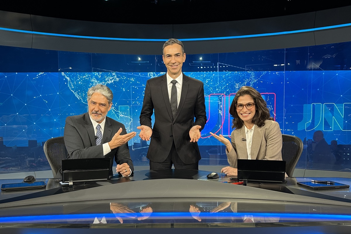 William Bonner revela motivo de saída do JN em despedida emocionante