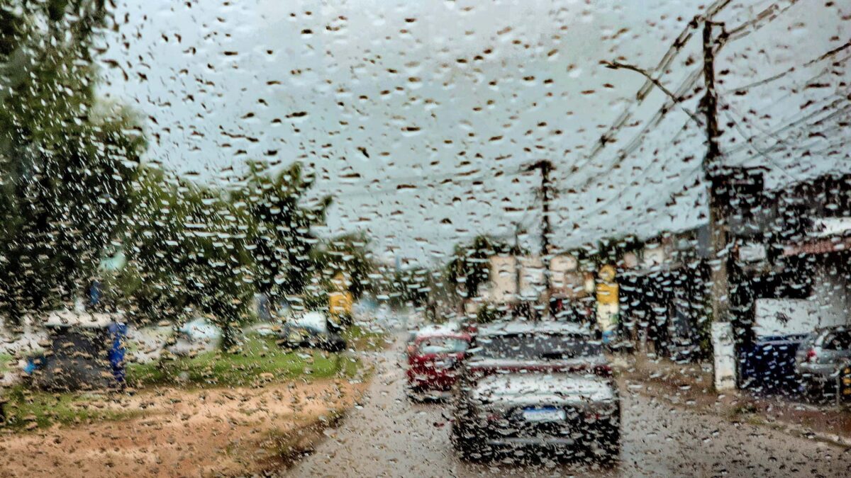 Terça-feira será de tempo instável e chuvas fortes em várias regiões do Acre