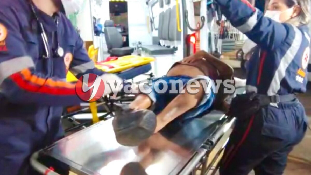 Cadeirante sofre acidente de moto e fica ferido no bairro Ivete Vargas, em Rio Branco