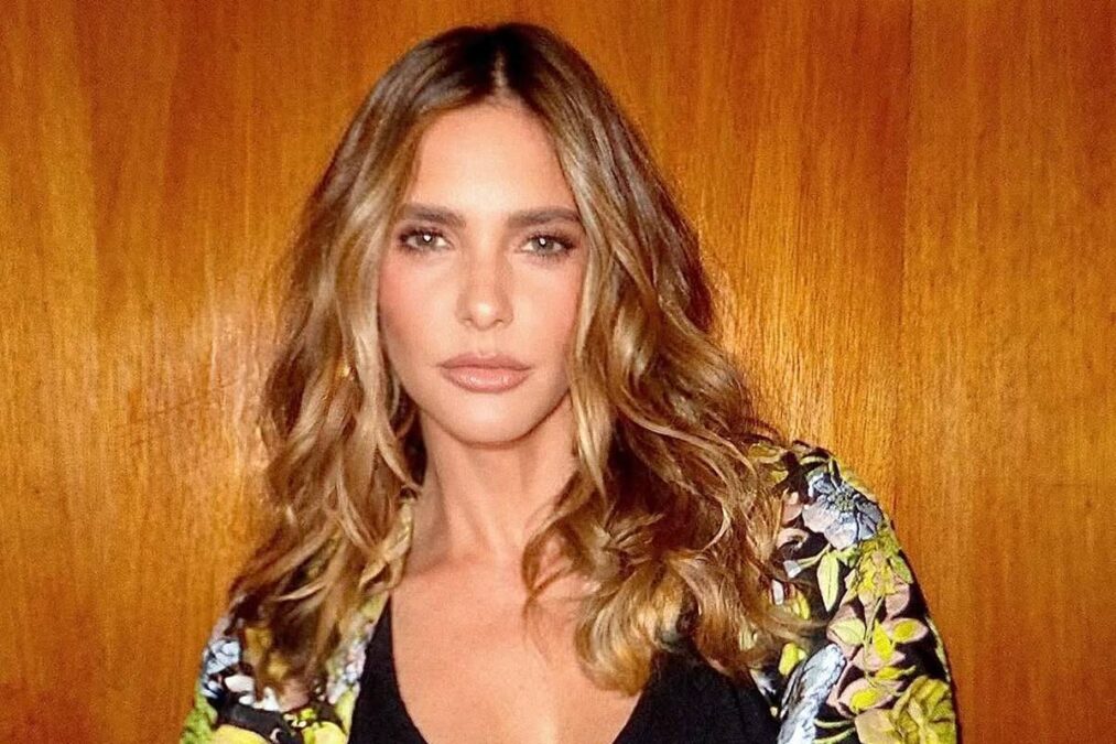 Fernanda Lima reflete sobre envelhecimento antes do Metrópoles Talks
