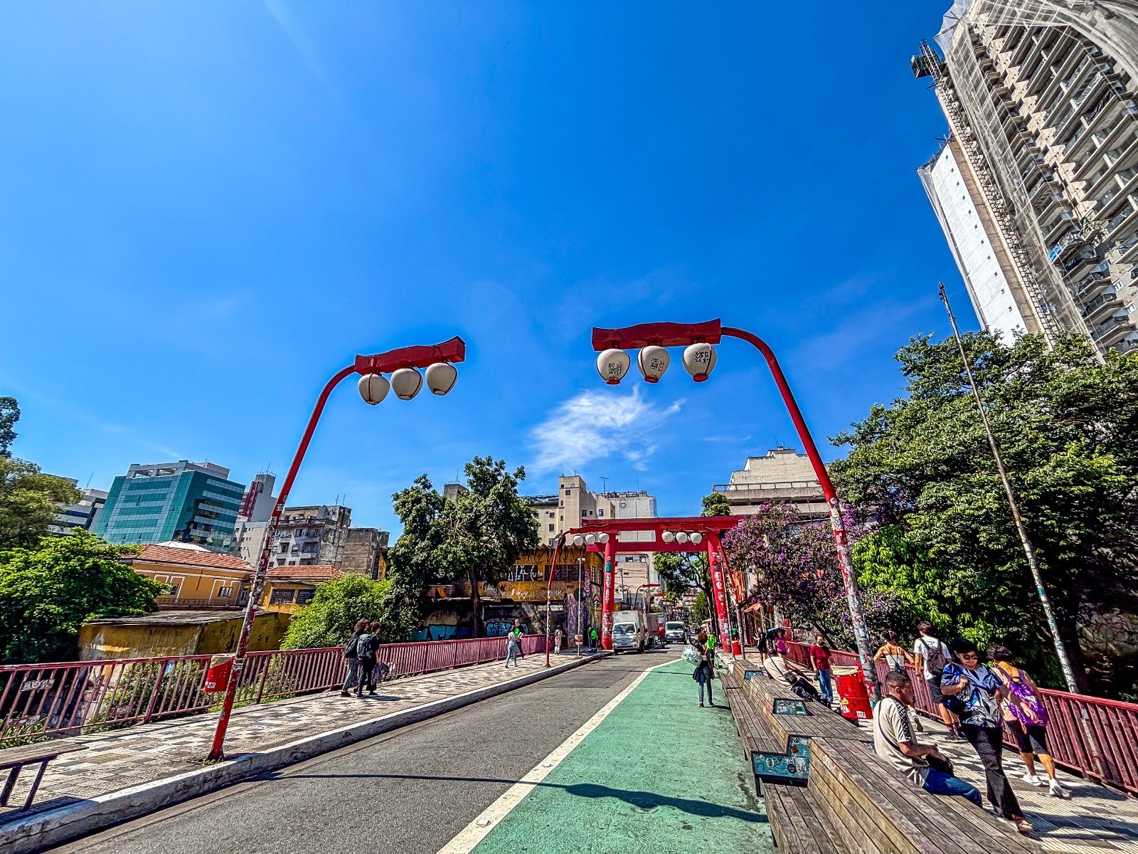Bairro da Liberdade, em São Paulo, é eleito um dos melhores destinos do mundo
