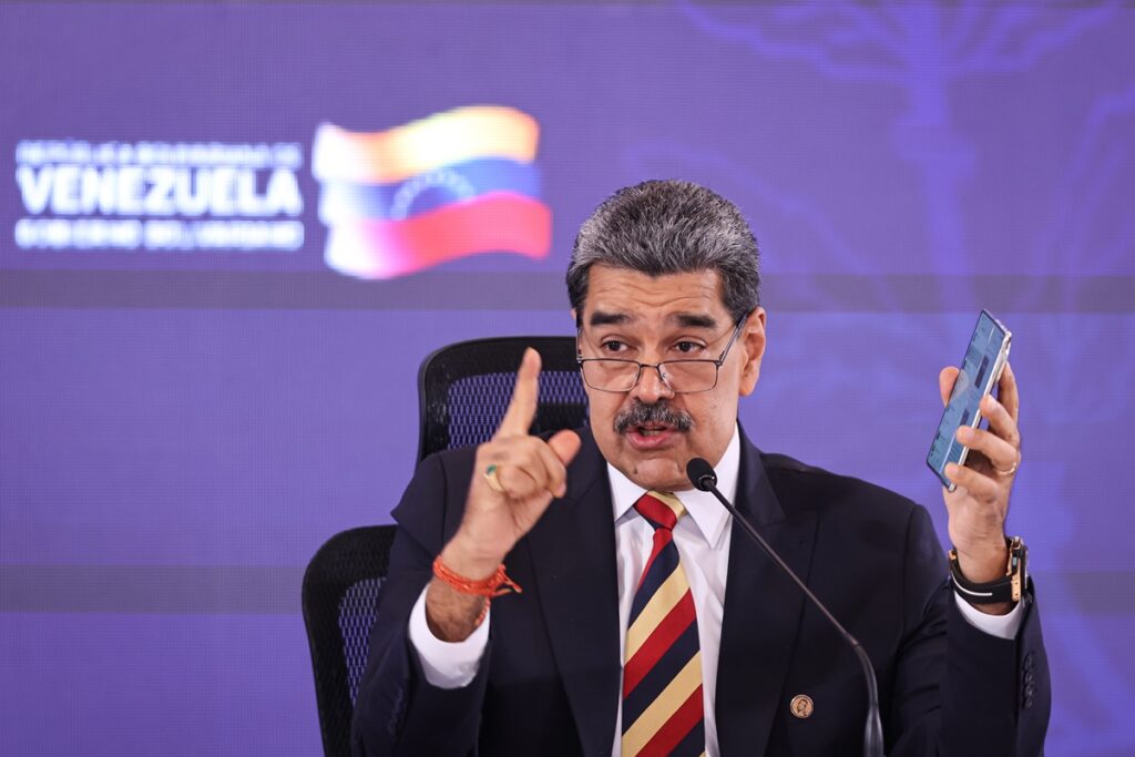 “eua-querem-roubar-maiores-reservas-de-petroleo-do-mundo”,-diz-maduro