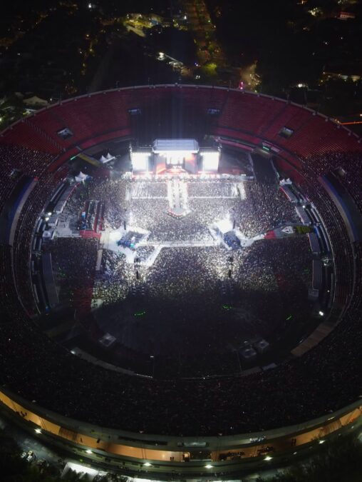Imagine Dragons lota MorumBis com show envolvente