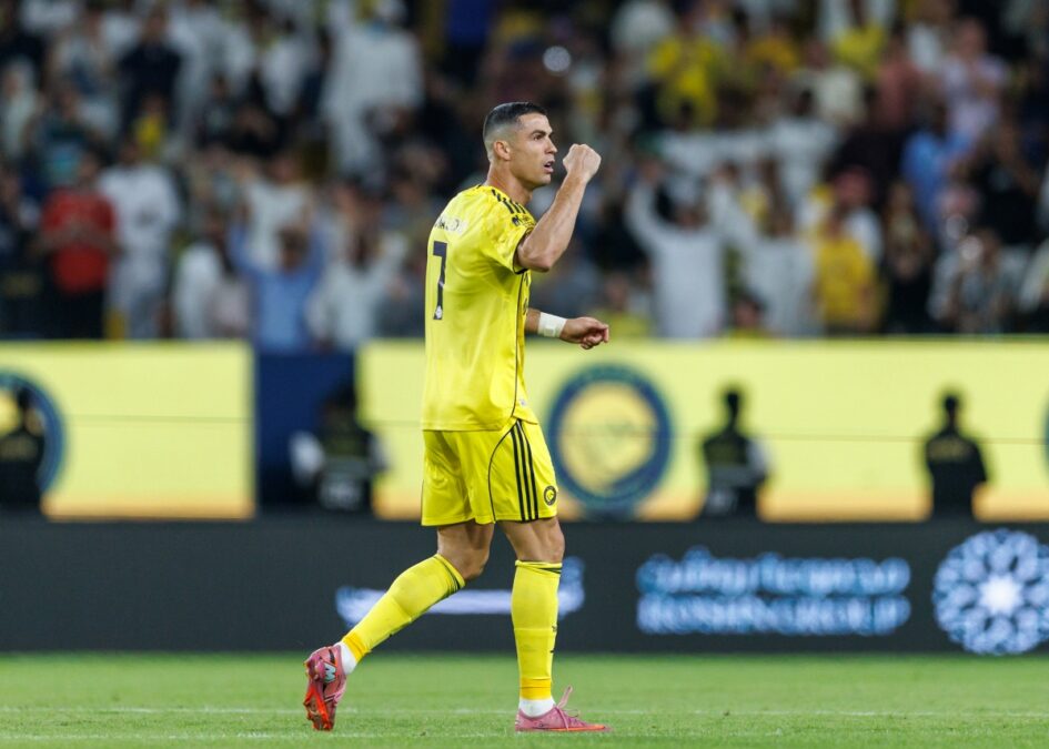 Vídeo: Cristiano Ronaldo marca dois gols na vitória do Al-Nassr
