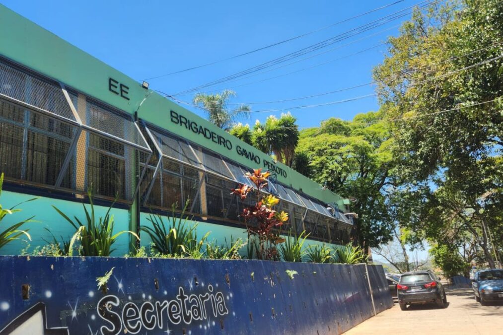 Rede estadual de SP perde 11 mil salas de aula noturnas em uma década