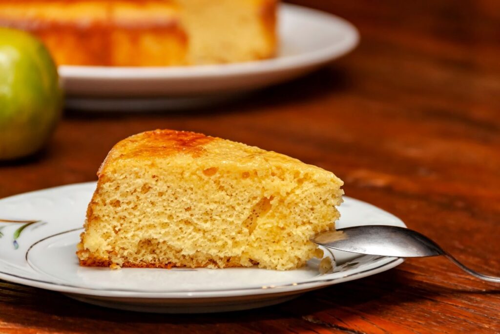 aprenda-a-fazer-um-bolo-fofinho-de-tapioca-para-acompanhar-o-cafe