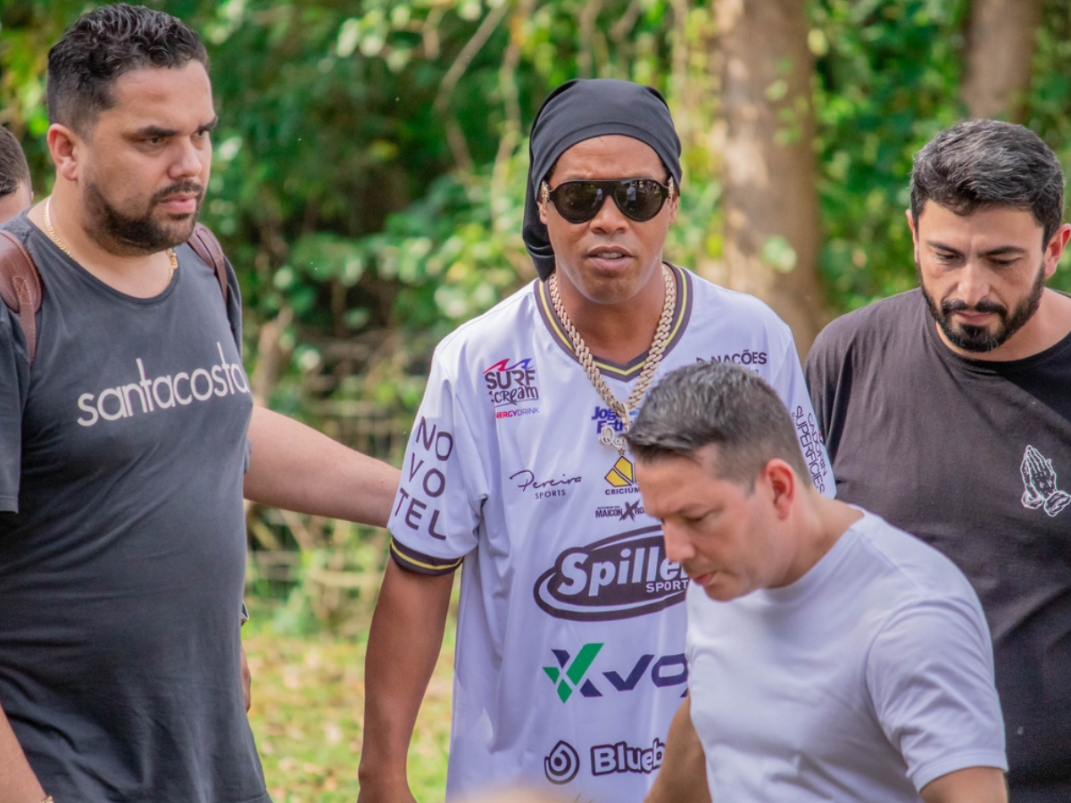José Pereira comemora 15 anos do jogo das estrelas com Adriano Imperador X Lucas Guimarães