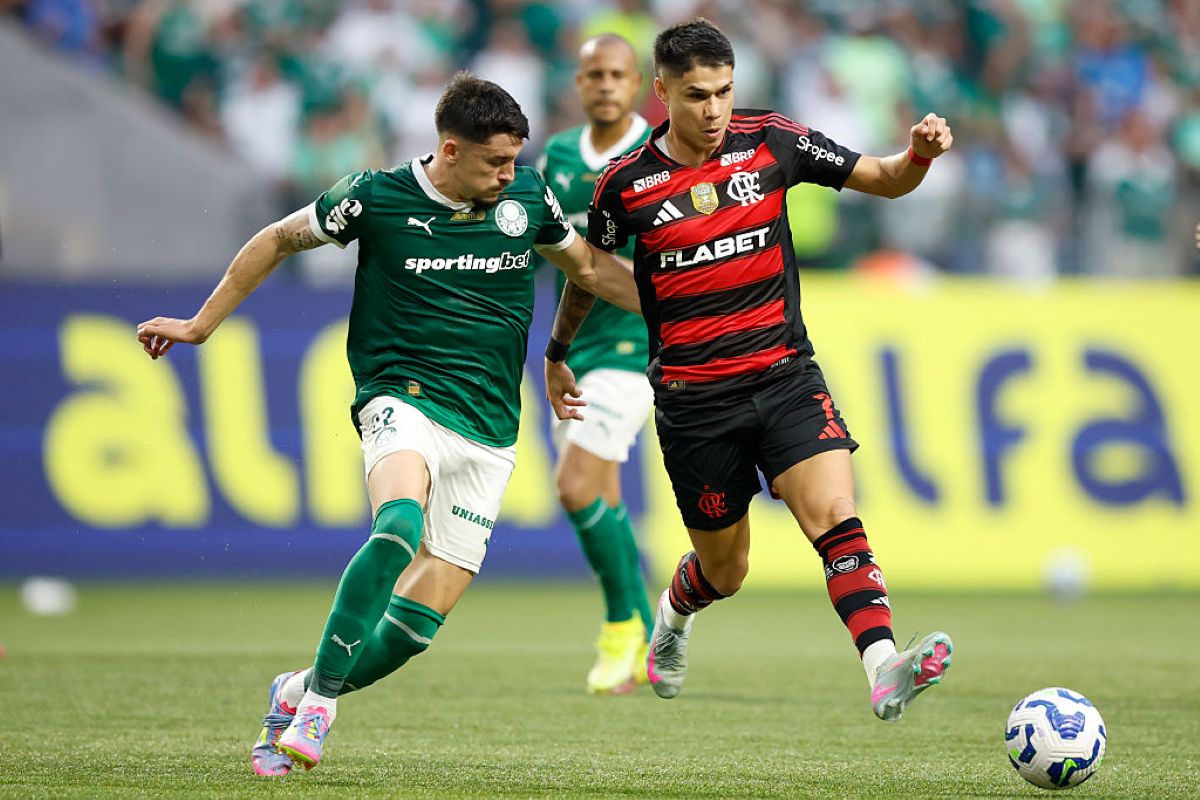 Libertadores: Conmebol define uniformes de Palmeiras e Flamengo