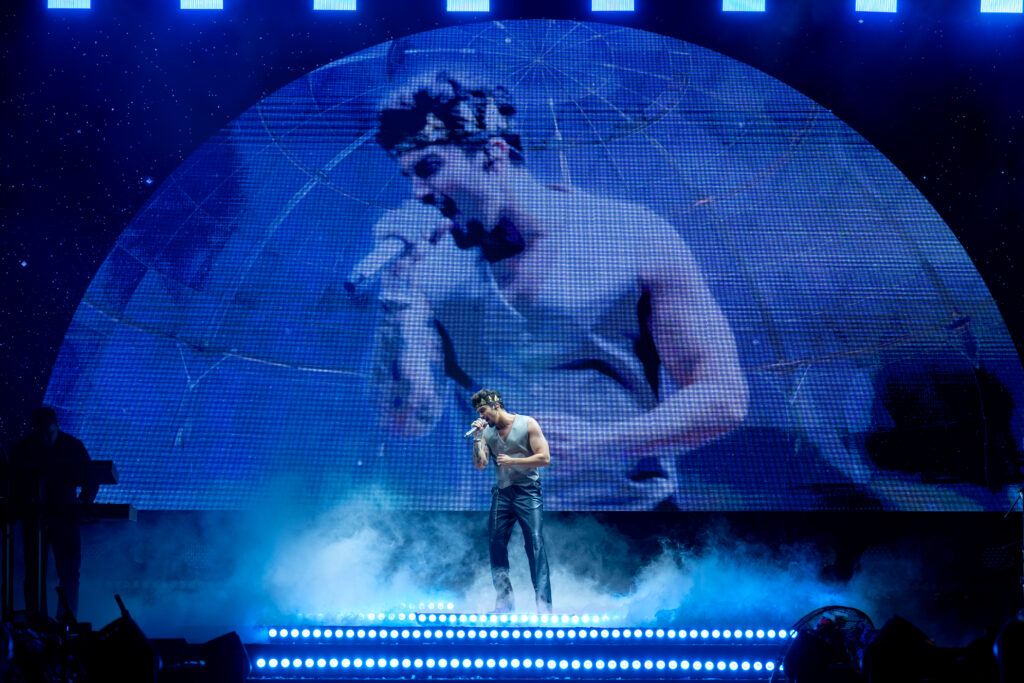 luan-santana-encerra-turne-europeia-com-show-historico-e-recorde-em-londres