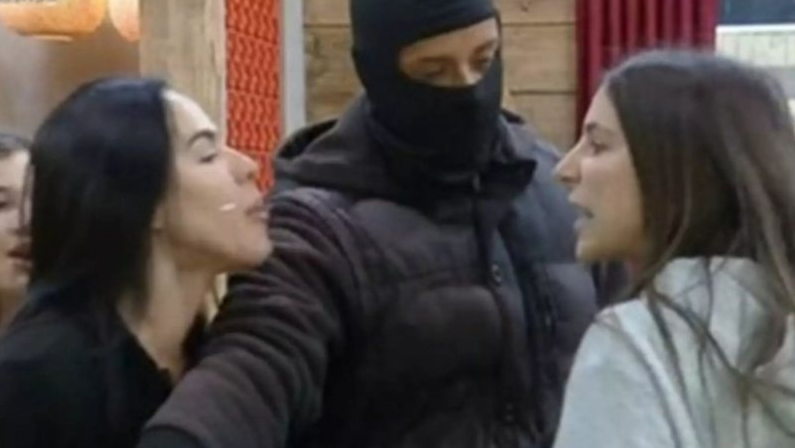 “a-fazenda-17”-pega-fogo:-expulsao,-premio-e-aliancas-desfeitas-agitam-o-fim-de-semana