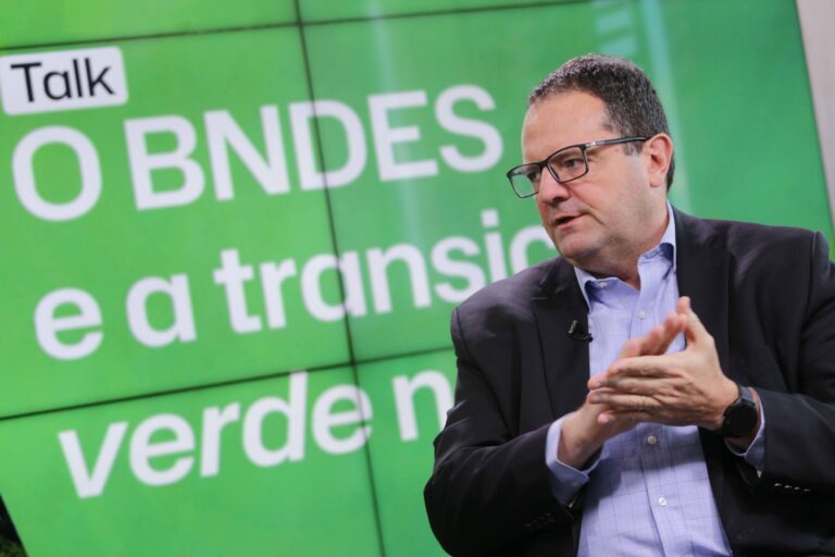nelson-barbosa:-“a-transicao-verde-e-um-processo-inevitavel,-que-ja-comecou”