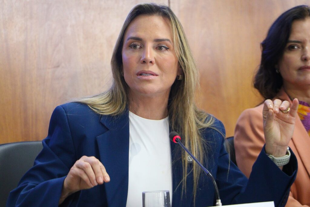 celina-leao-lidera-disputa-pelo-gdf-em-tres-cenarios-de-pesquisa