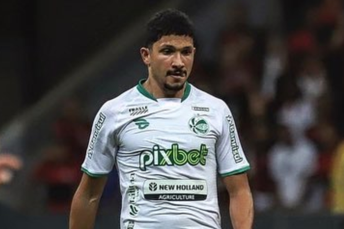 Yuri Lima volta aos campos após término com Iza: “Minha vida”