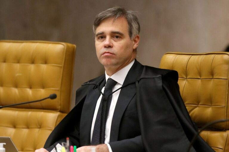 seminario-discute-o-futuro-do-direito-constitucional-no-mundo-digital