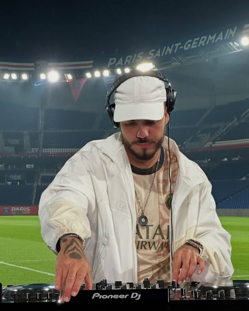 ronald-nazario,-filho-de-ronaldo,-revela-paixao-pela-comunicacao:-“quero-entreter-o-publico”