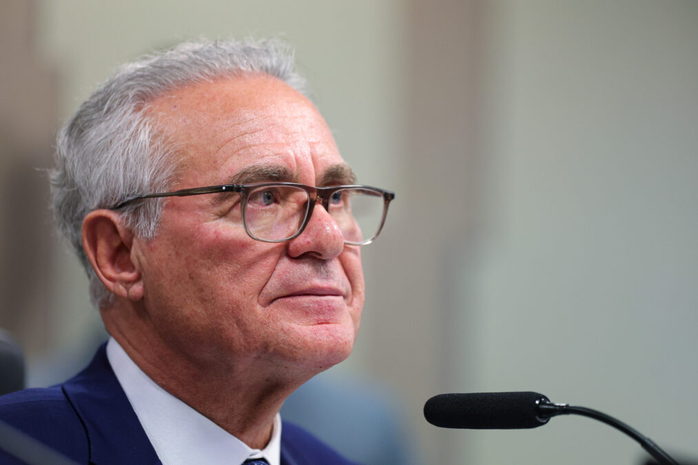 Após adiamento, Senado deve votar isenção do IR nesta quarta (5/11)