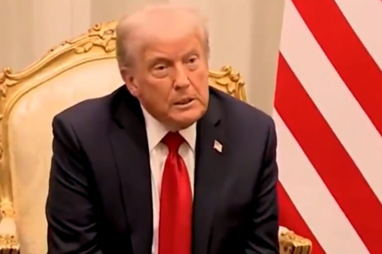 ajuda-de-trump