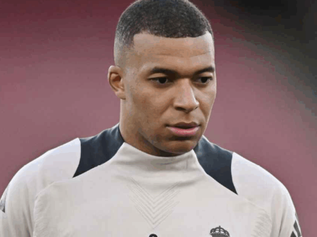 justica-francesa-intima-mbappe-e-psg-em-caso-de-salarios-atrasados.-saiba-mais!