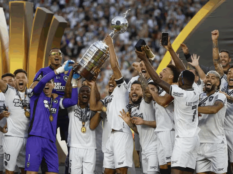 conmebol-planeja-levar-finais-da-libertadores-para-fora-da-america-do-sul-no-futuro