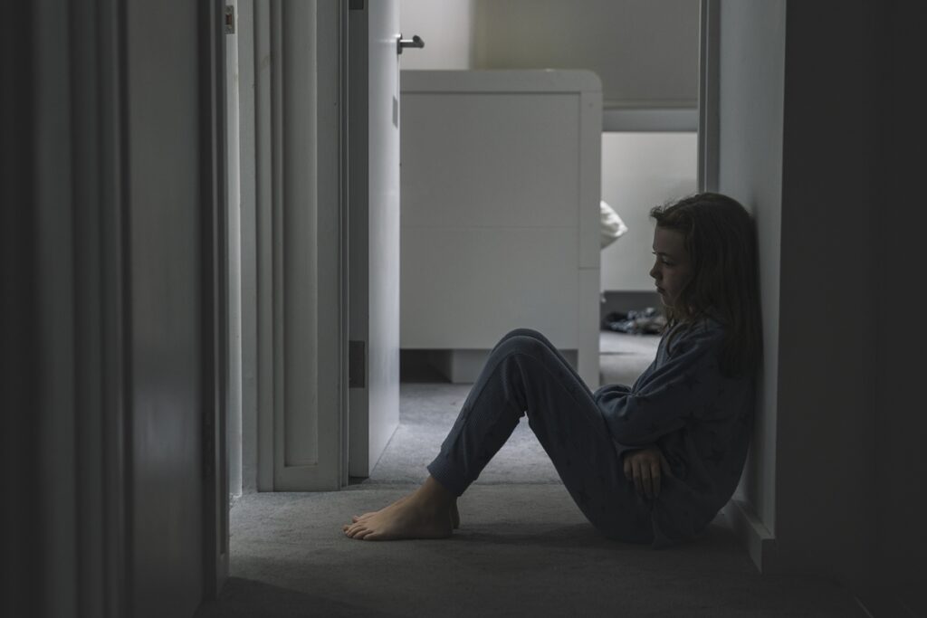 luto-na-infancia:-como-orientar-e-acolher-a-crianca-apos-uma-perda