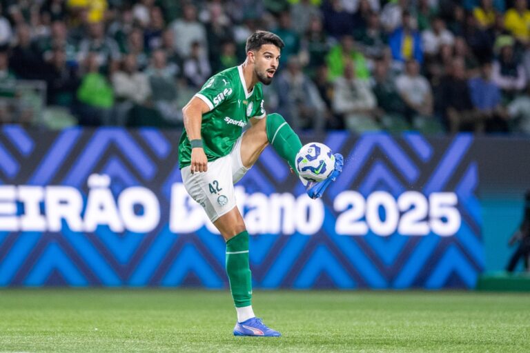 com-jogador-do-palmeiras,-selecao-argentina-e-convocada-para-amistoso