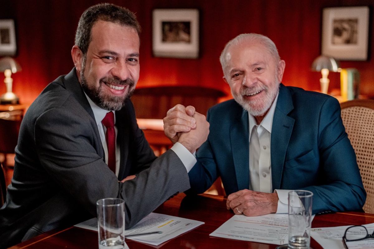 Boulos inicia missão de Lula de pôr governo na rua em seu reduto em SP