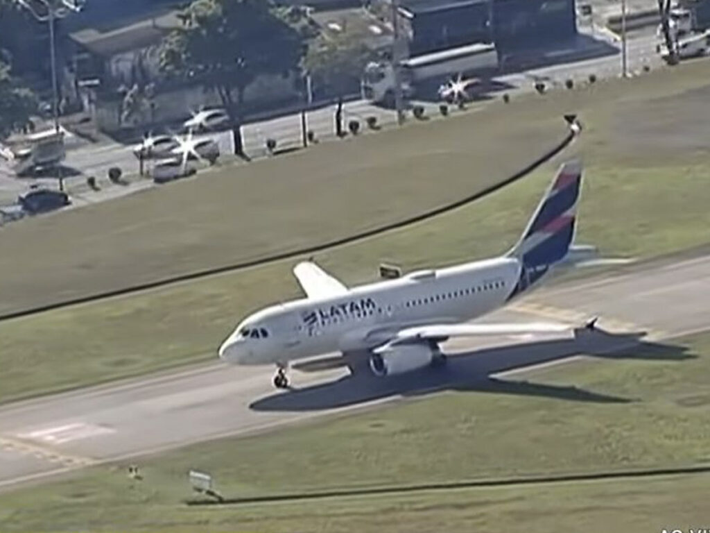 republicanos-rejeitam-acordo-e-shutdown-continua-nos-eua;-paralisacao-afeta-voos