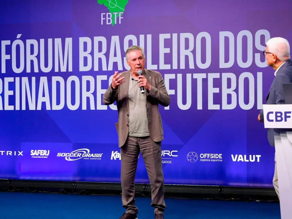Patriotismo ou hipocrisia? Críticos de Ancelotti na Seleção acumulam trabalhos no exterior
