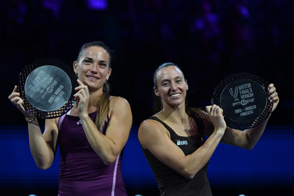 tenis:-luisa-stefani-fica-com-vice-nas-duplas-do-wta-finals