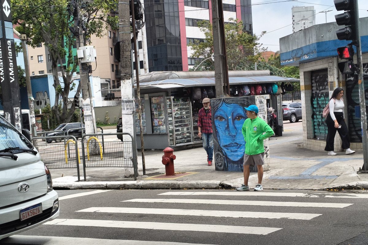 tempo-dos-semaforos-desagrada-paulistanos,-que-acumulam-queixas-no-156