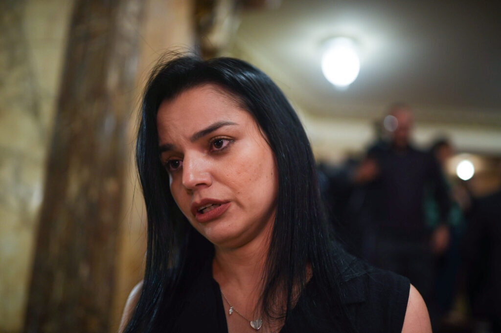 tristeza-e-orgulho:-o-desabafo-da-viuva-do-pm-morto-em-operacao-do-rj