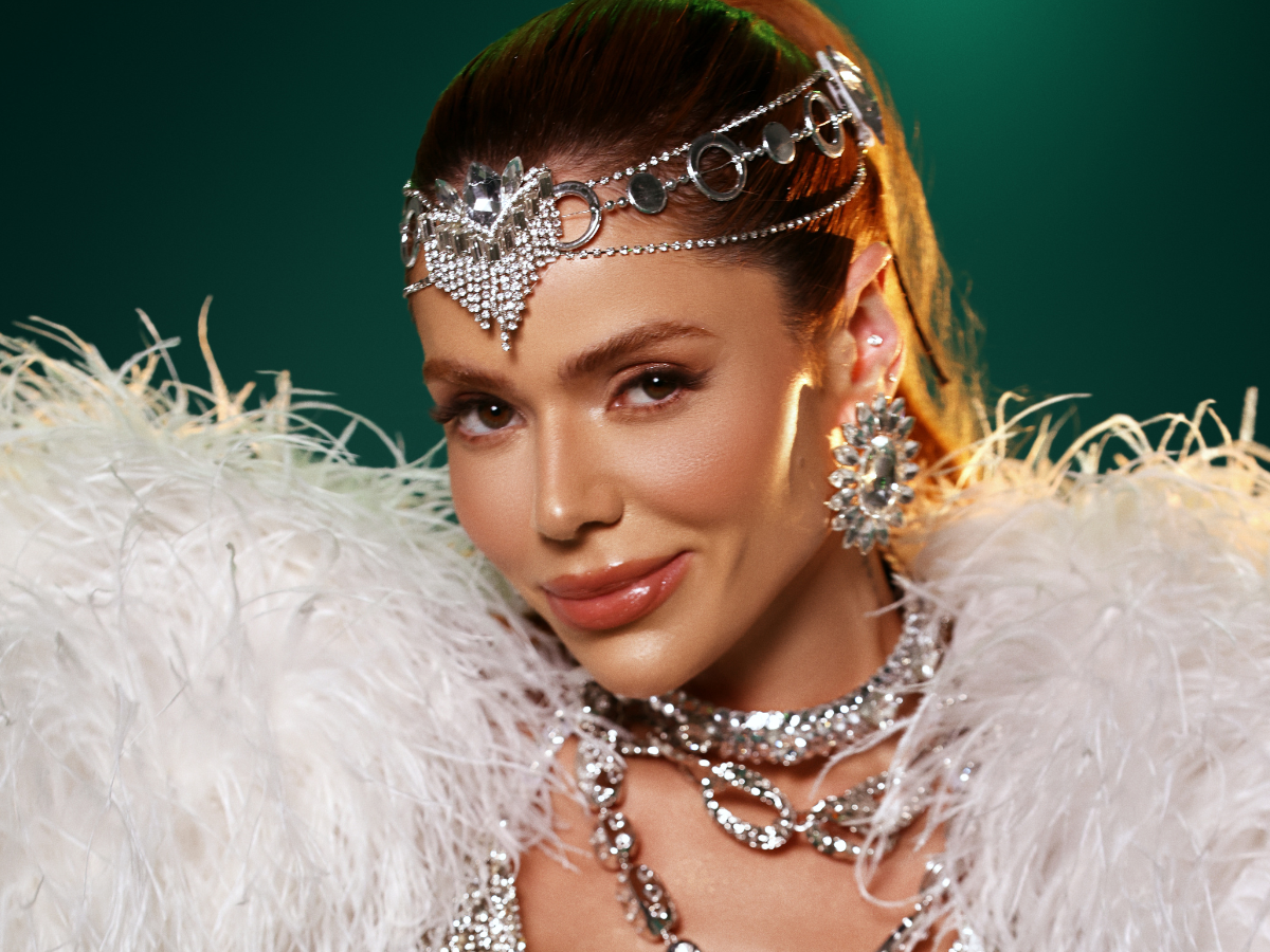 “A vida é feita de ciclos”, diz Thais Vasconcellos sobre estreia no Carnaval paulista