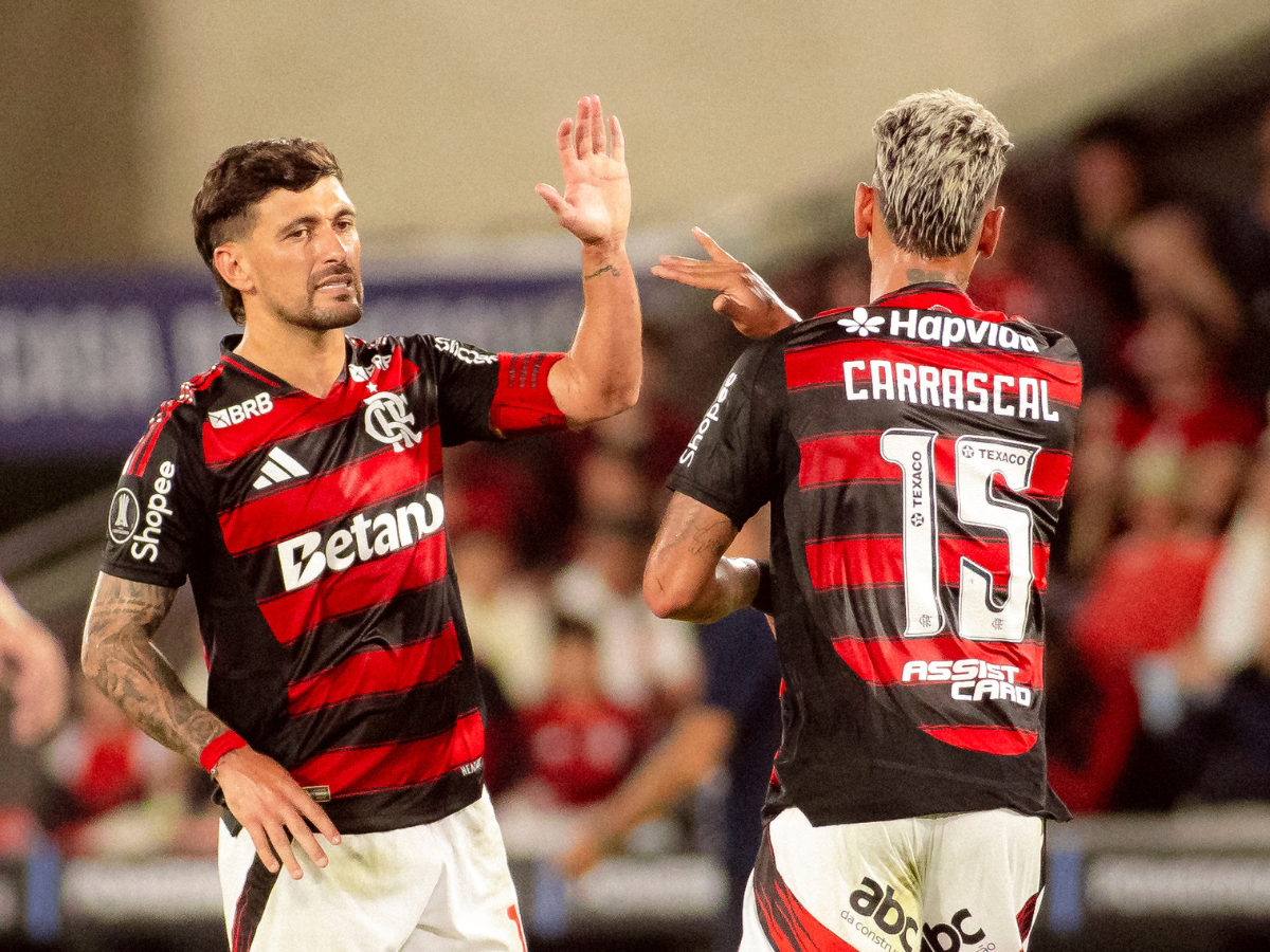 Data FIFA complica a vida de Palmeiras e Flamengo em reta final do Brasileirão