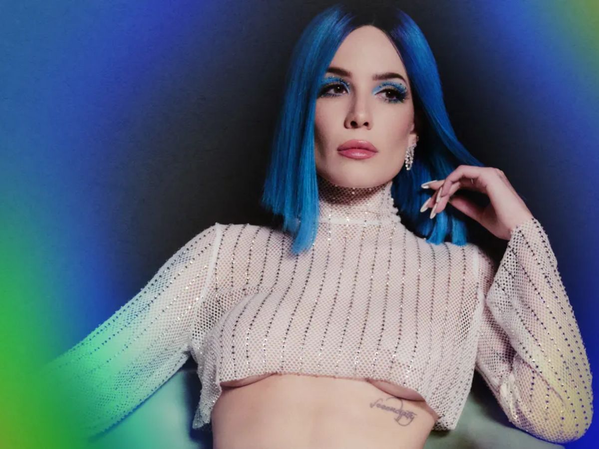 Halsey é vítima de assédio durante show nos EUA; imagens circulam nas redes
