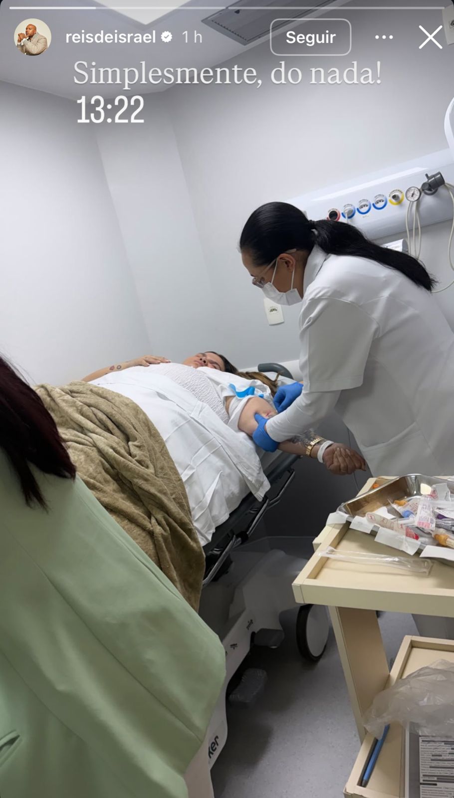 Após desmaio, marido de Thais Carla revela crise de enxaqueca e nega relação com bariátrica