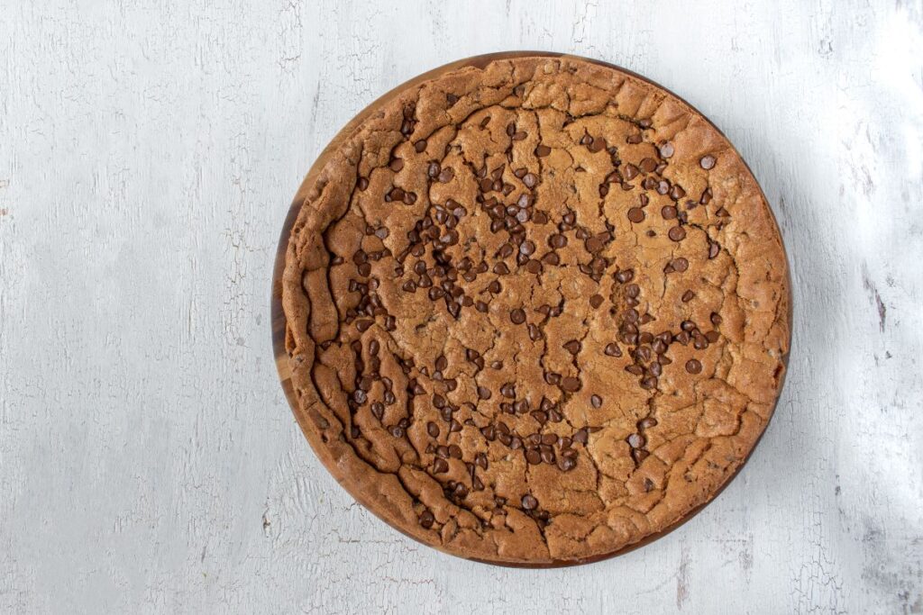 cookie-gigante-de-avela:-com-casquinha-crocante,-o-doce-vai-te-viciar