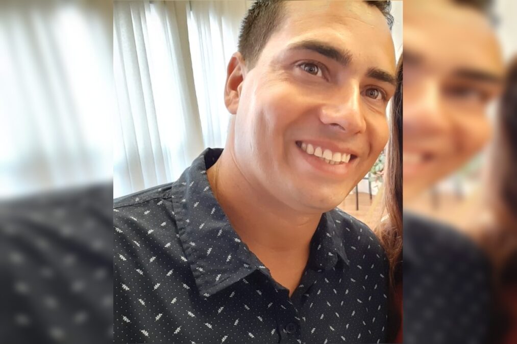 Homem que jogou carro em ribanceira para matar ex está foragido