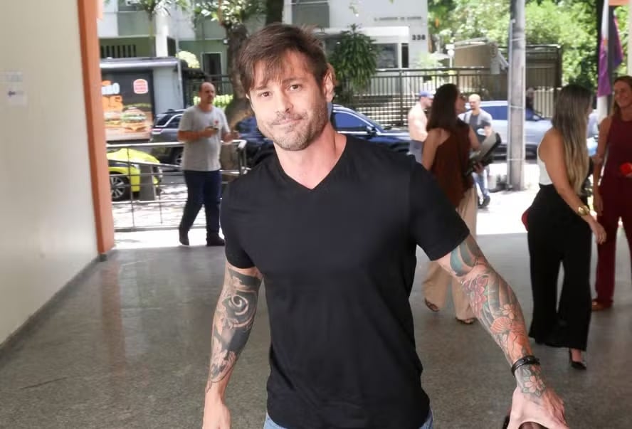 direto-da-delegacia:-dado-dolabella-entrega-mordida-da-ex,-surto-da-ex-sogra-e-vassourada