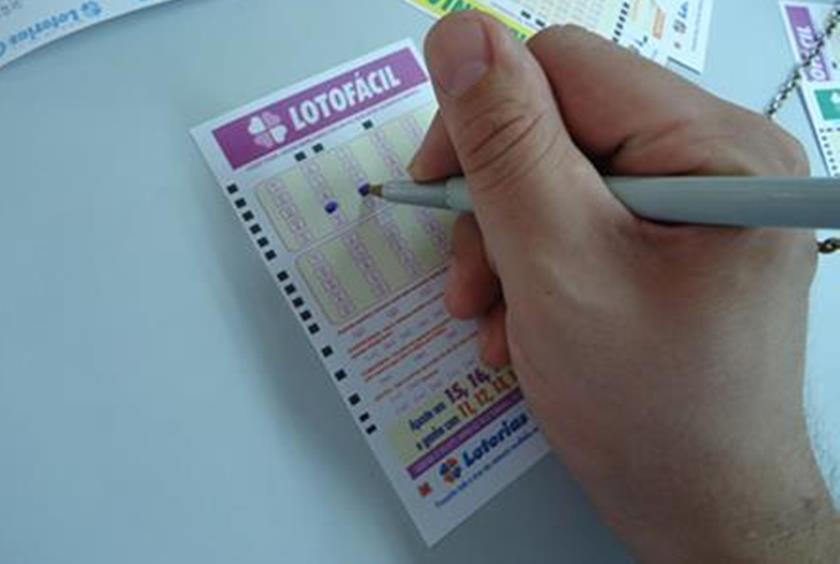 lotofacil:-aposta-feita-em-aguas-lindas-de-goias-fatura-r$-1,3-milhao