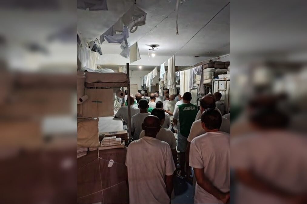 Ala que pode receber Bolsonaro tem 2 servidores da Saúde e 3,2 mil presos
