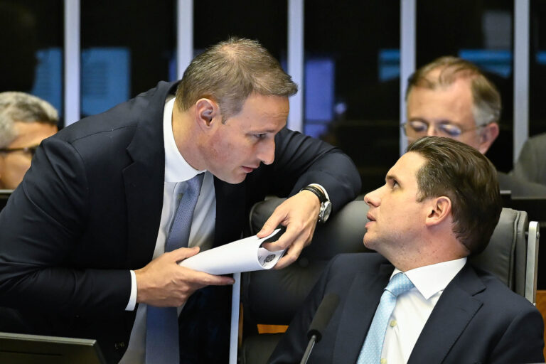 lideres-apontam-“erro”-de-motta-que-atrapalhou-pl-antifaccao