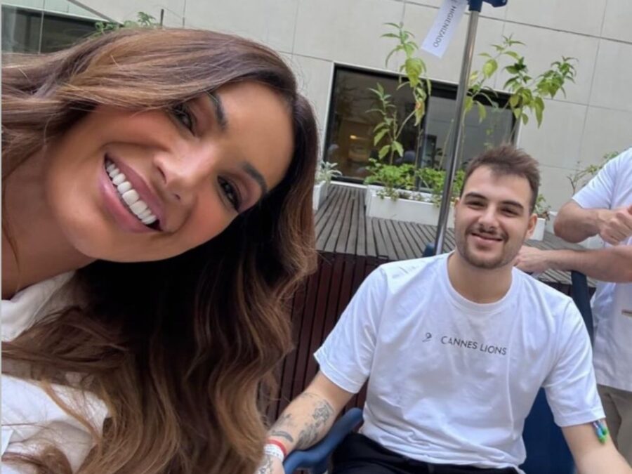 Patrícia Poeta se emociona com alta hospitalar do filho após quase 2 meses internado
