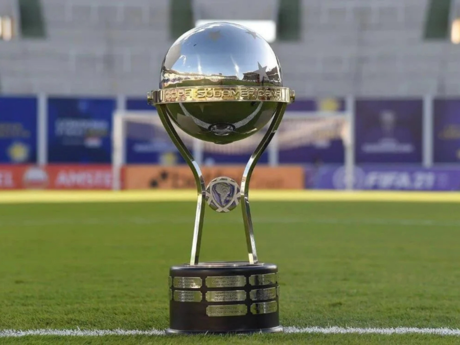 Conmebol define arbitragem da final da Sul-Americana entre Atlético-MG e Lanús no Paraguai
