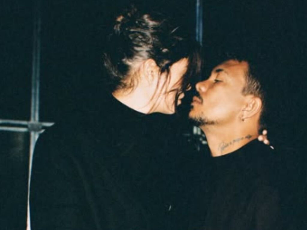 xama-admite-ciumes-de-sophie-charlotte-em-cenas-com-romulo-estrela-em-“tres-gracas”