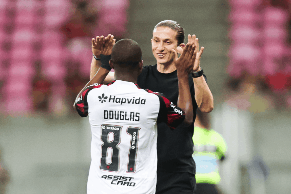 Brasileirão: Filipe Luís analisa goleada do Flamengo sobre o Sport